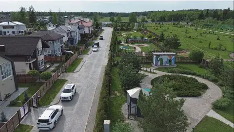 Панорама القرية "بيريج بيسوتشنايا"